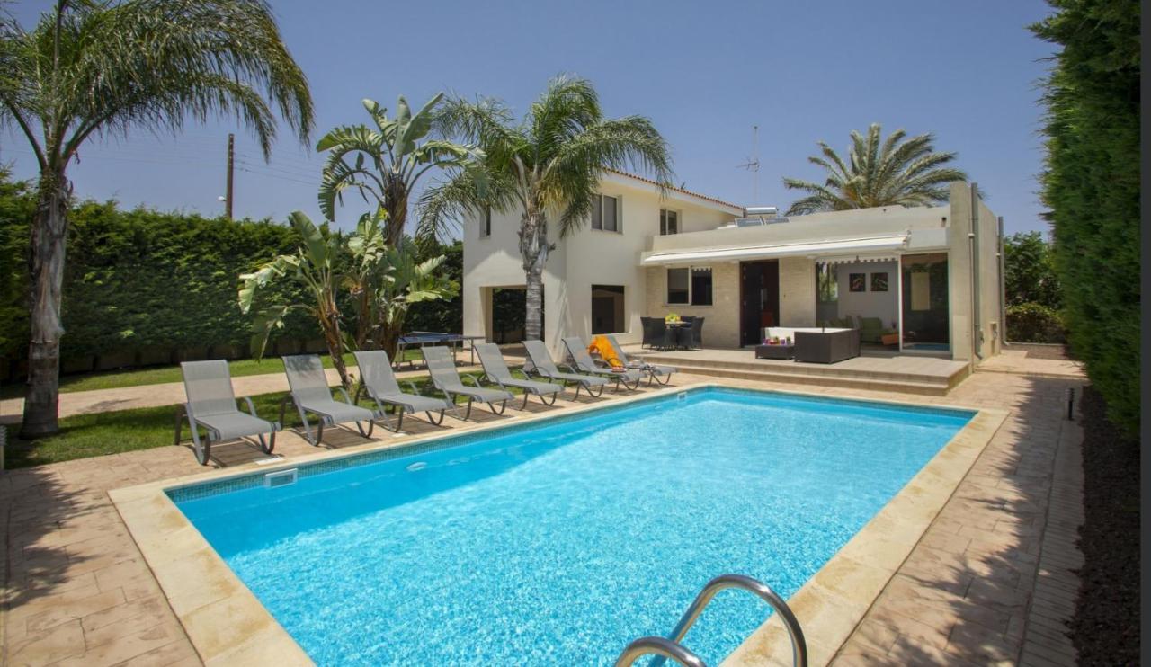 Soothing Sunset Villa With Private Pool, 200M From The Beach Perivolia Exteriér fotografie